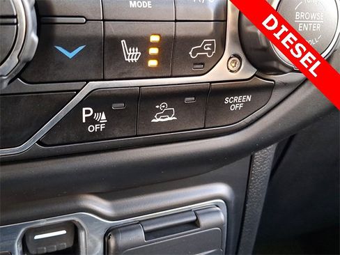 Used 2022 Jeep Wrangler Unlimited Sport image 30