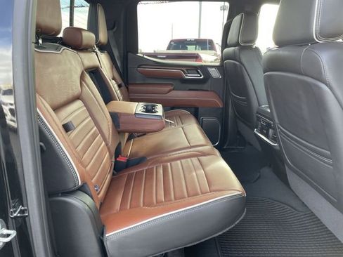Used 2024 GMC Sierra 1500 Denali Ultimate image 17