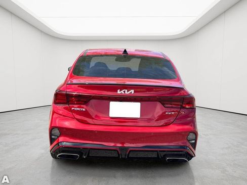Used 2022 Kia Forte GT w/ GT2 Package FWD image 9