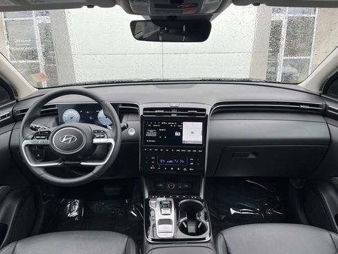 Used 2023 Hyundai Tucson Limited image 17