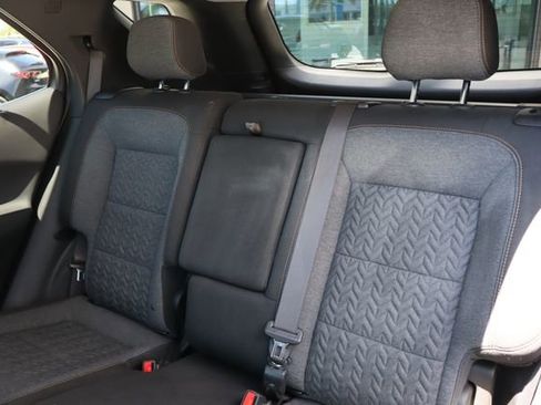 Used 2022 Chevrolet Equinox LT FWD image 14