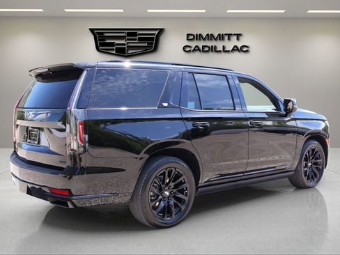 Used 2022 Cadillac Escalade Sport Platinum w/ LPO, ONYX Package AWD/4WD image 5