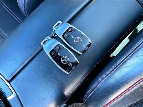 Used 2018 Mercedes-Benz E 43 AMG 4MATIC Sedan image 11