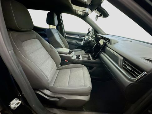 Used 2025 GMC Terrain Elevation image 32