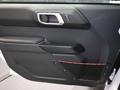 New 2025 Ford Bronco Raptor image 11