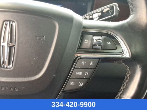 Used 2023 Lincoln Navigator Reserve image 28