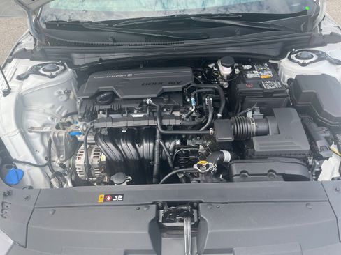 Used 2025 Kia K4 LXS FWD image 31