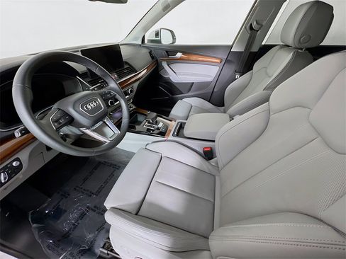 Used 2022 Audi Q5 2.0T Prestige image 11