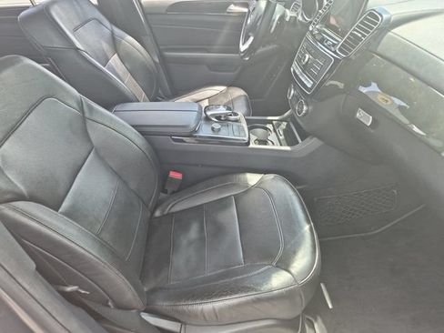 Used 2019 Mercedes-Benz GLS 450 4MATIC image 28