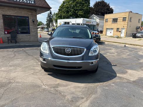 Used 2012 Buick Enclave Leather FWD image 2