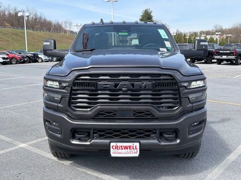 New 2026 RAM 3500 Big Horn AWD/4WD image 10