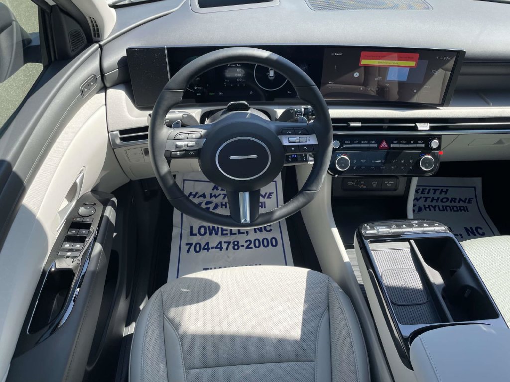 New 2026 Hyundai Tucson Limited AWD/4WD image 13