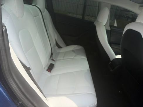 Used 2022 Tesla Model 3 Performance AWD/4WD image 27
