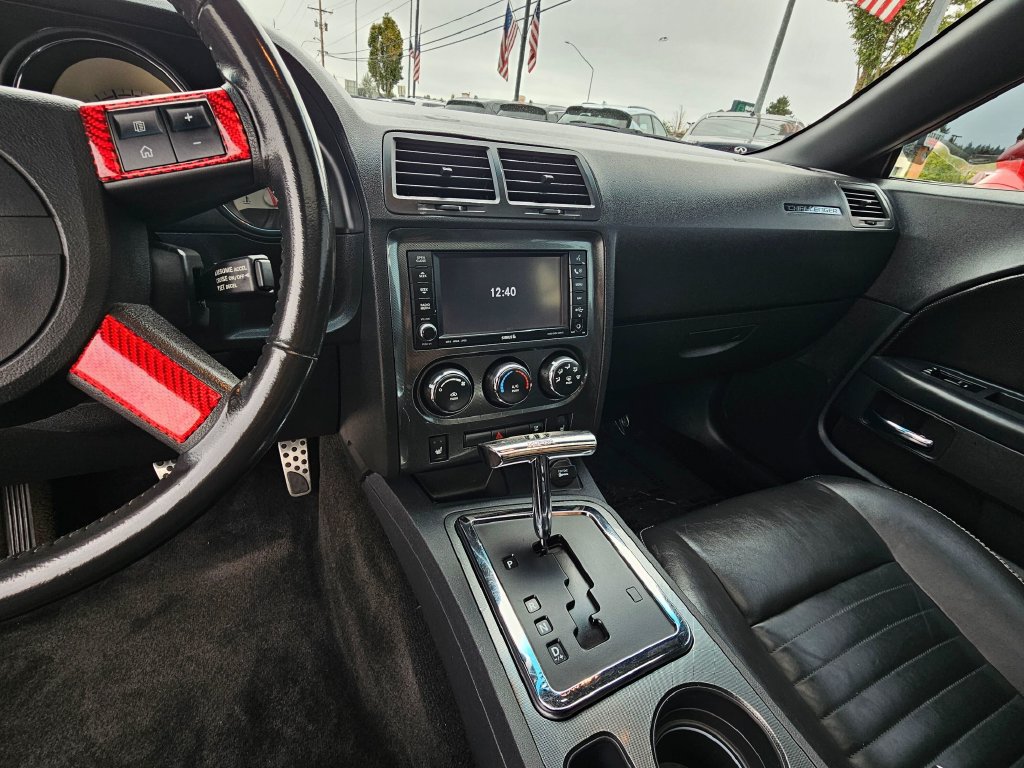Used 2010 Dodge Challenger R/T RWD image 28