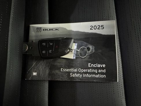 Used 2025 Buick Enclave Sport Touring image 30