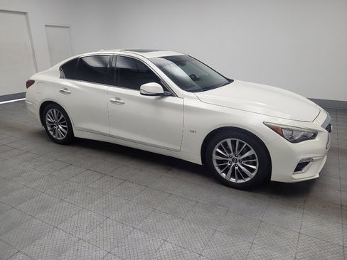 Used 2018 INFINITI Q50 Luxe w/ Essential Package (3.0T Luxe) RWD image 11