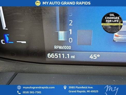 Used 2023 Ford Escape ST-Line w/ Tech Pack #1 AWD/4WD image 17