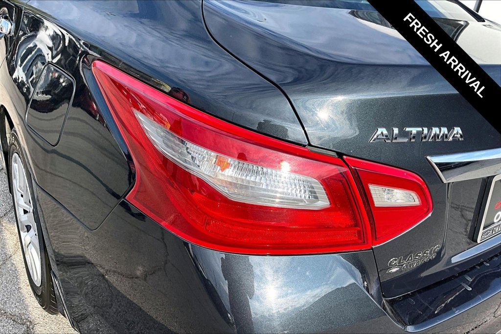 Used 2018 Nissan Altima 2.5 S FWD image 22