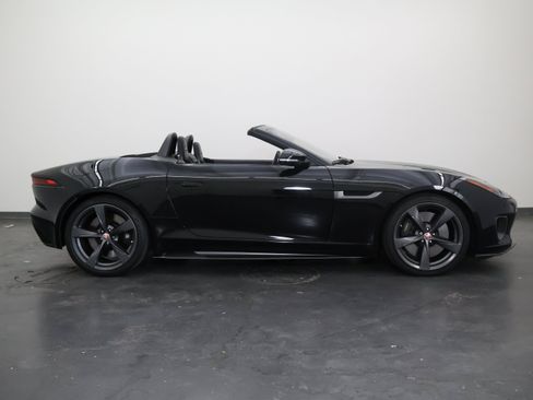 Used 2018 Jaguar F-TYPE 400 Sport AWD/4WD image 3