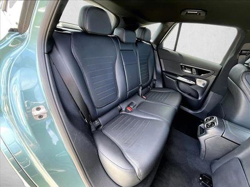 Used 2026 Mercedes-Benz GLC 300 image 29