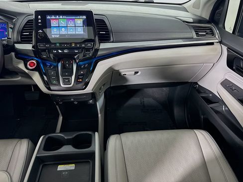 Used 2024 Honda Odyssey Elite image 26