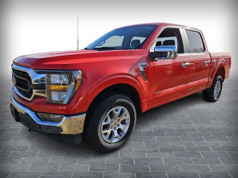 Used 2023 Ford F150 XLT image 3