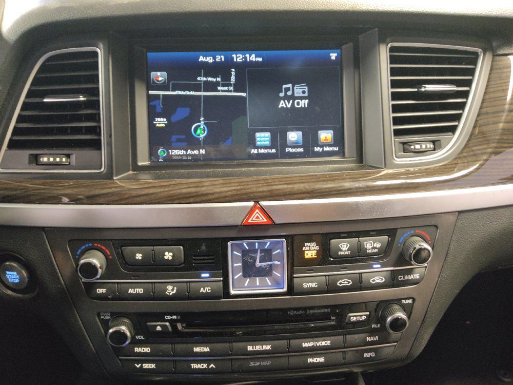 Used 2018 Genesis G80 3.8 RWD image 25