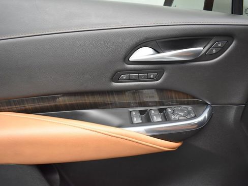 Used 2023 Cadillac XT4 Premium Luxury w/ Technology Package image 10