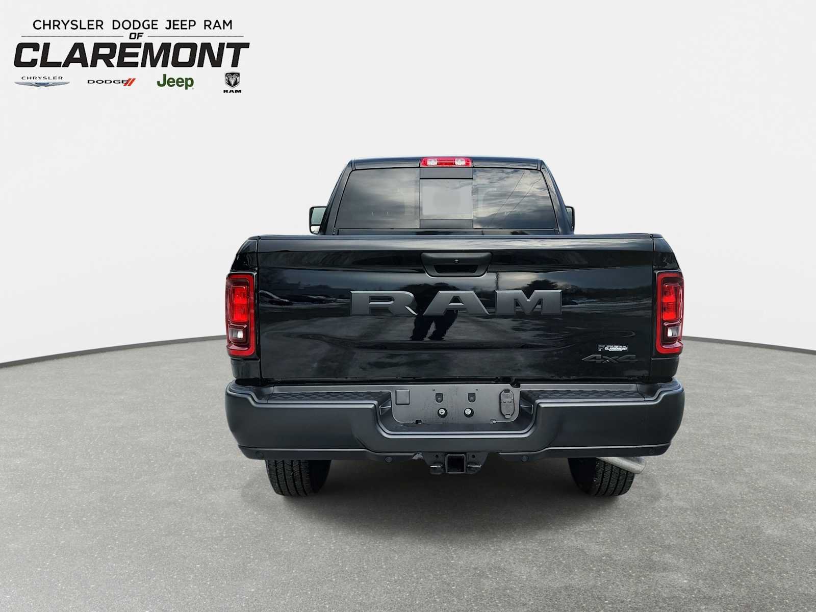 New 2026 RAM 3500 Tradesman AWD/4WD image 16
