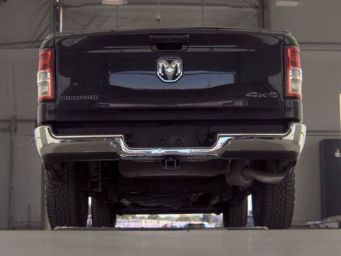Used 2021 RAM 1500 Big Horn AWD/4WD image 8