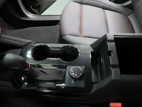 Used 2025 Chevrolet Blazer RS image 19