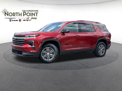 Used 2024 Chevrolet Traverse LT