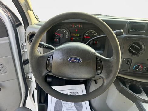 Used 2012 Ford E-350 and Econoline 350 Super Duty w/ Class I Trailer Tow Pkg image 13