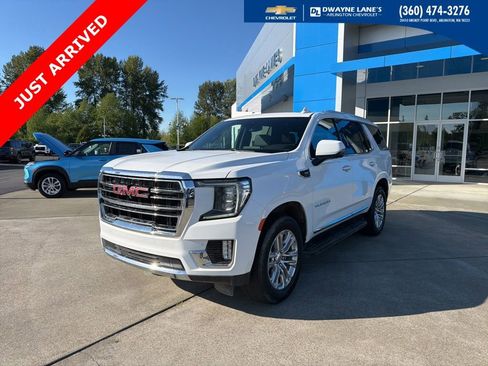 Used 2024 GMC Yukon SLT w/ SLT Luxury Package AWD/4WD image 1
