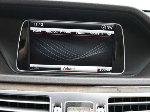 Used 2014 Mercedes-Benz E 350 E 350 image 17