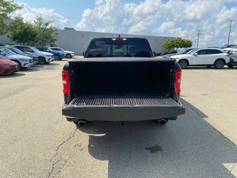 Used 2025 RAM 1500 Laramie AWD/4WD image 22