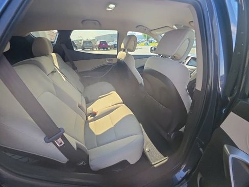 Used 2017 Hyundai Santa Fe Sport AWD/4WD image 30