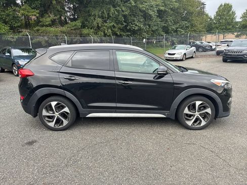 Used 2018 Hyundai Tucson Limited w/ Cargo Package AWD/4WD image 6