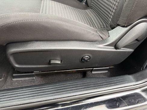Used 2021 Dodge Challenger GT RWD image 23
