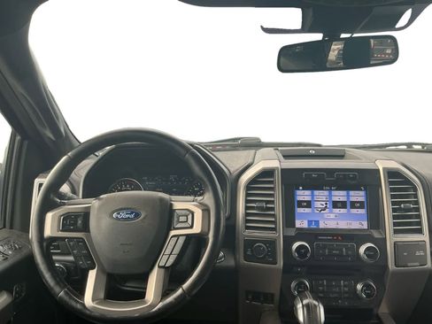 Used 2018 Ford F150 Platinum AWD/4WD image 10
