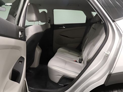 Used 2021 Hyundai Tucson SE FWD image 10