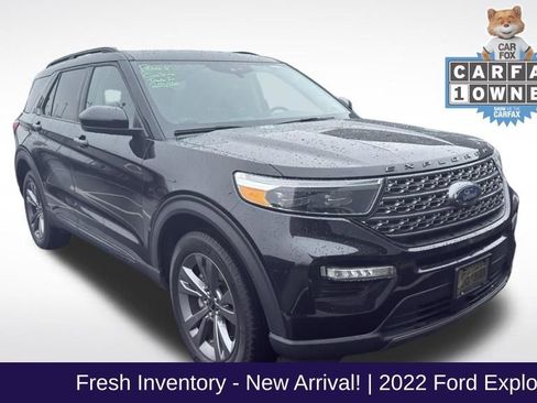 Used 2022 Ford Explorer XLT w/ Equipment Group 202A image 1