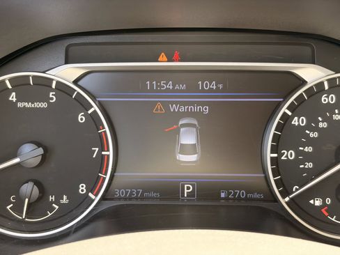 Used 2025 Nissan Altima 2.5 SV FWD image 28