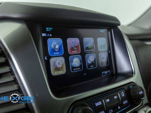 Used 2020 Chevrolet Suburban LT w/ Luxury Package AWD/4WD image 18