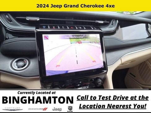 Used 2024 Jeep Grand Cherokee Limited 4xe AWD/4WD image 20