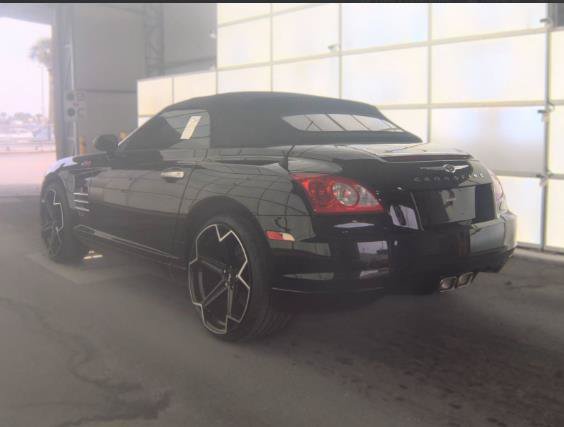 Used 2006 Chrysler Crossfire Limited RWD image 3