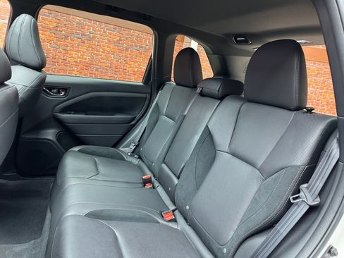 Used 2025 Subaru Forester Touring AWD/4WD image 28