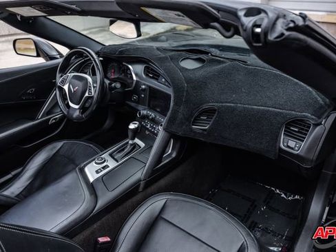 Used 2014 Chevrolet Corvette Stingray Z51 w/ 3LT Preferred Equipment Group image 20