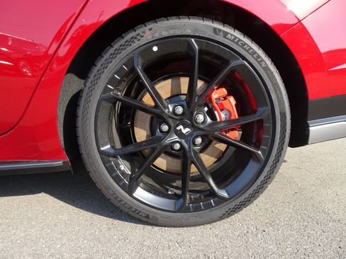 New 2025 Hyundai Elantra N image 19