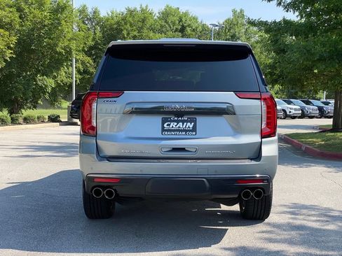 Used 2024 GMC Yukon Denali Ultimate AWD/4WD image 6